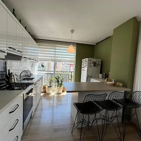 Apartament Konyaalti Sarisu 3+1 Dubleks Antalya